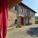 Dolce Apartment Castell'Alfero