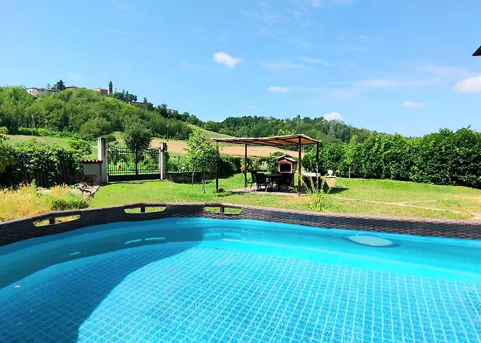 Dolce Appartement CastellʼAlfero